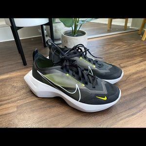 Nike Vista Lite